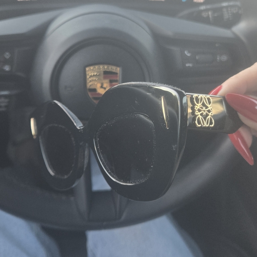 Sunglasses - Picture 2 of 10